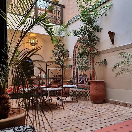 Riad Black Doors Marrakesh Exterior photo