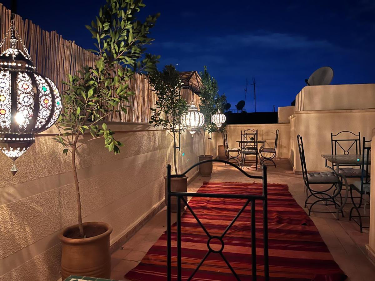 Riad Black Doors Marrakesh Exterior photo