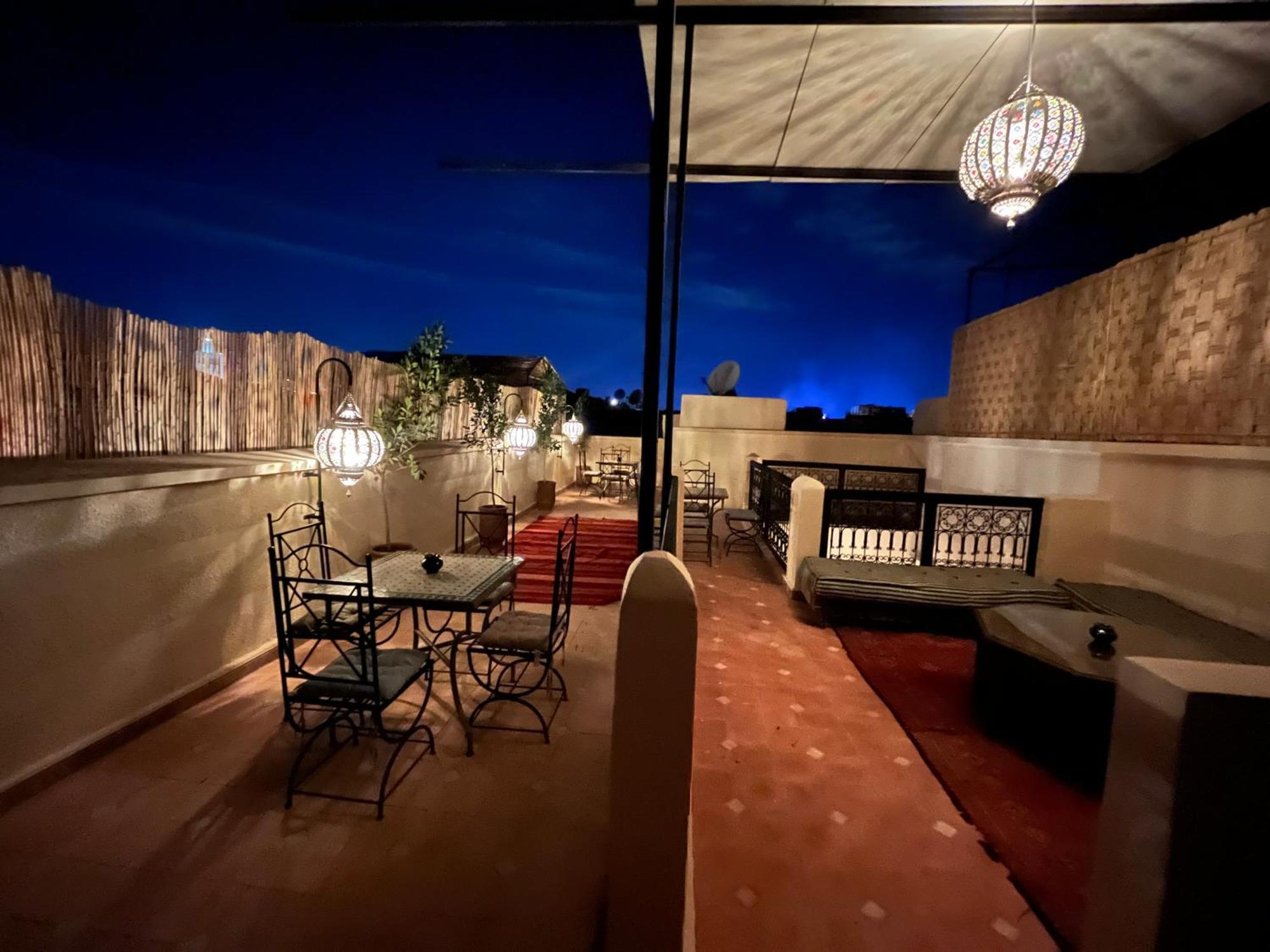 Riad Black Doors Marrakesh Exterior photo