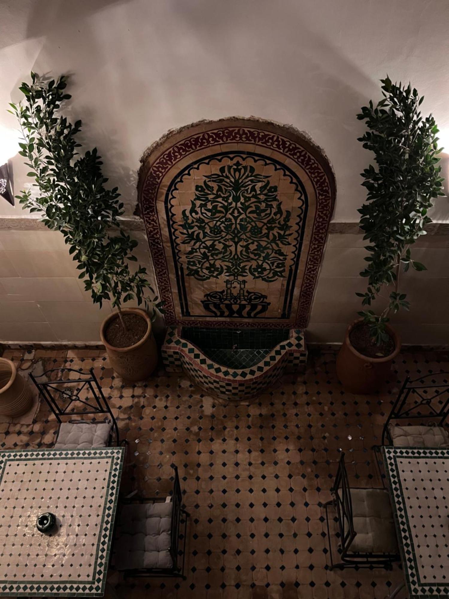 Riad Black Doors Marrakesh Exterior photo